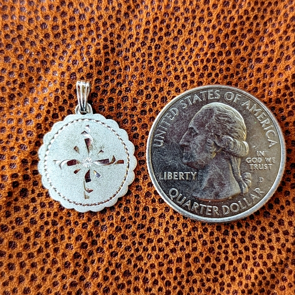 Vintage Sterling Silver Pendant - Picture 4 of 5